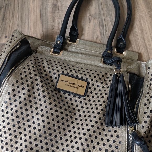 Andrew Marc Handbags - Marc New York by Andrew Marc 👜 Handbag